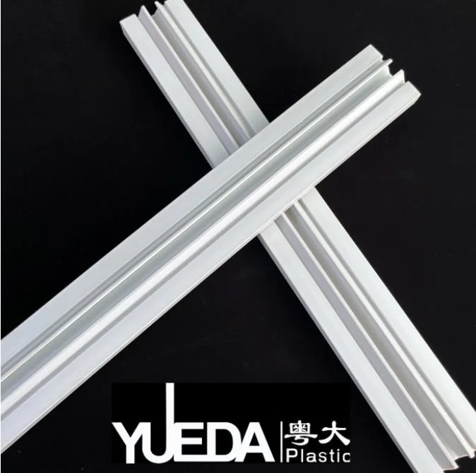 Yueda PVC Extruir plástico moldeado Tipo T borde de banda