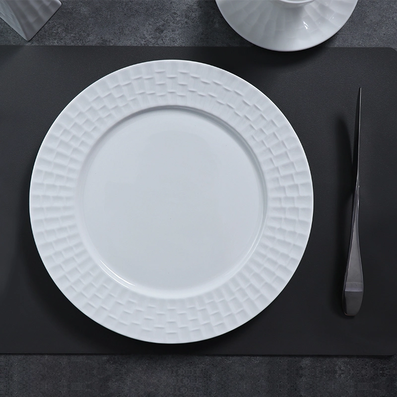 Vaisselle en porcelaine d'os abordable Ensemble de vaisselle en porcelaine pour restaurant de luxe