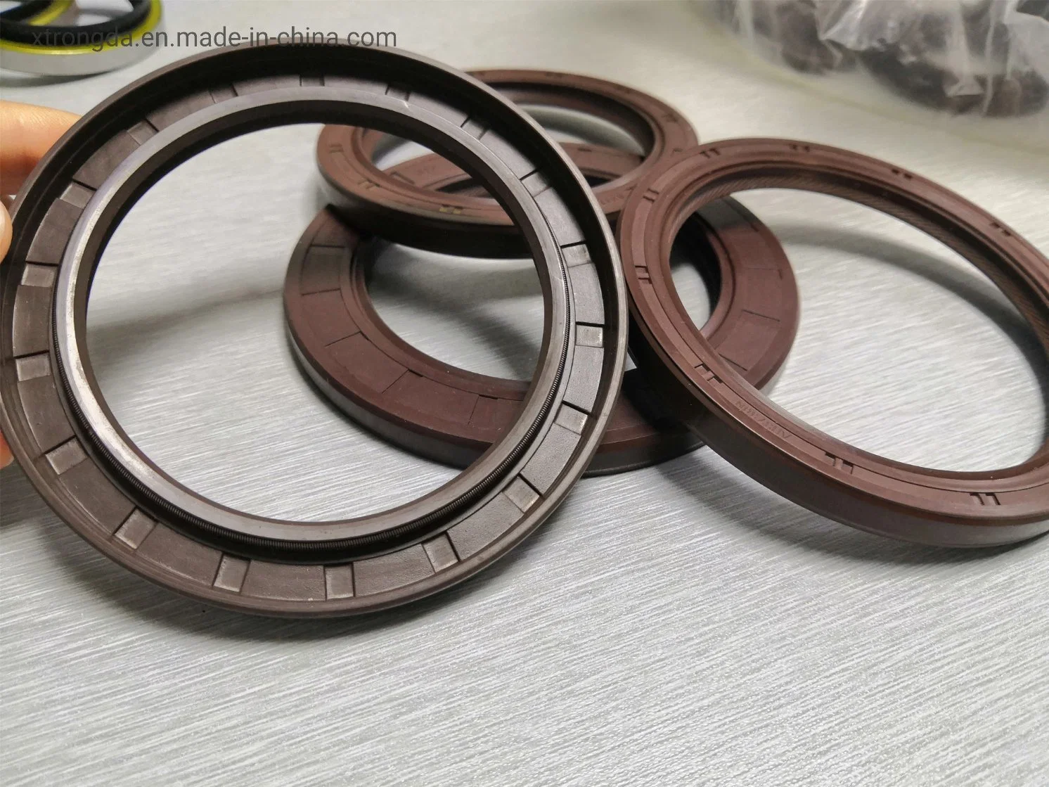 Automobile Spare Parts Skeleton Oil Seal Rubber Parts Tc HTC Tcy Tb Ta 35 49 6