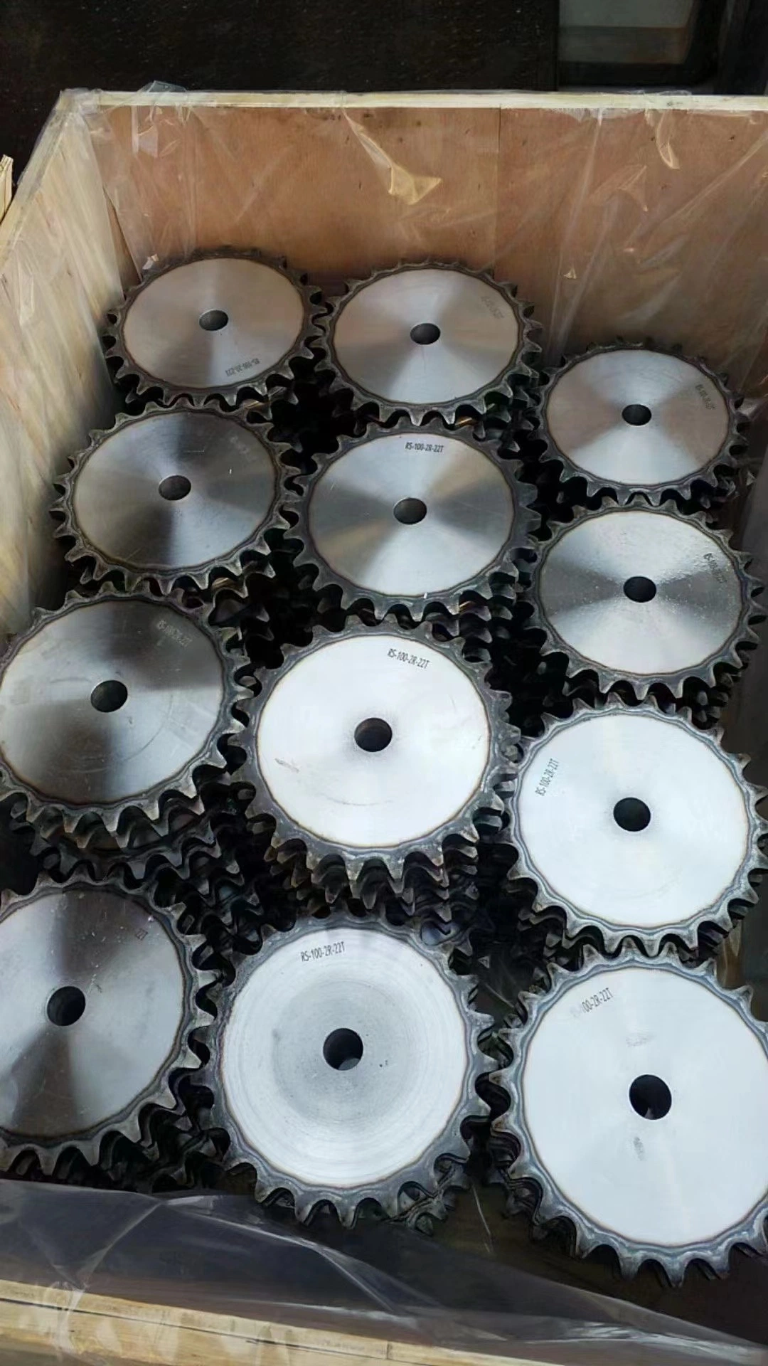 Gearbox Belt Conveyor Roller Chains Driving Chains Transmission Stainless Steel Chain and Sprocket Kit Oil Industry Gears Bevel Gear