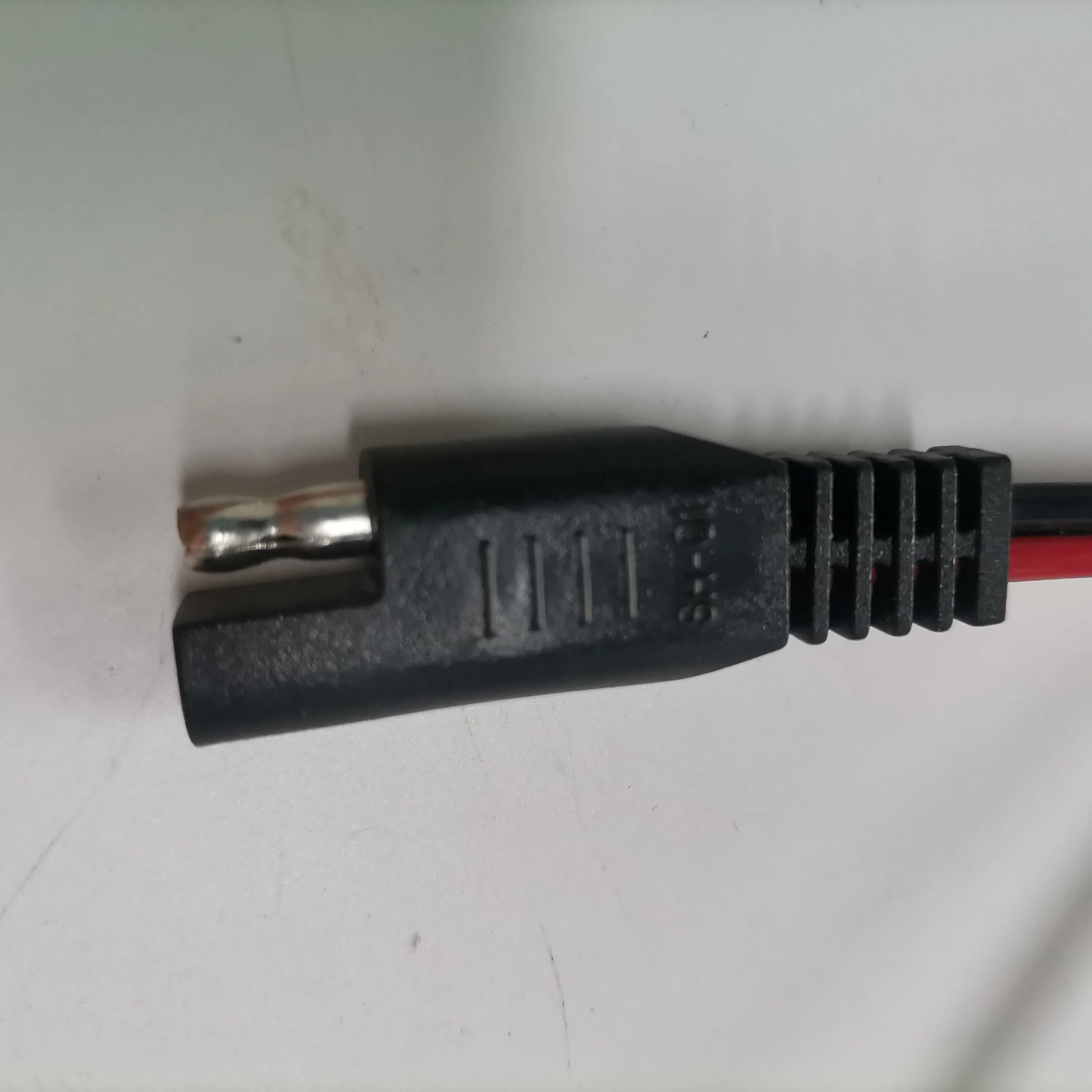 Una liberación rápida extensión de 24V 12V Cable de alimentación Enchufe del encendedor del coche de cable SAE