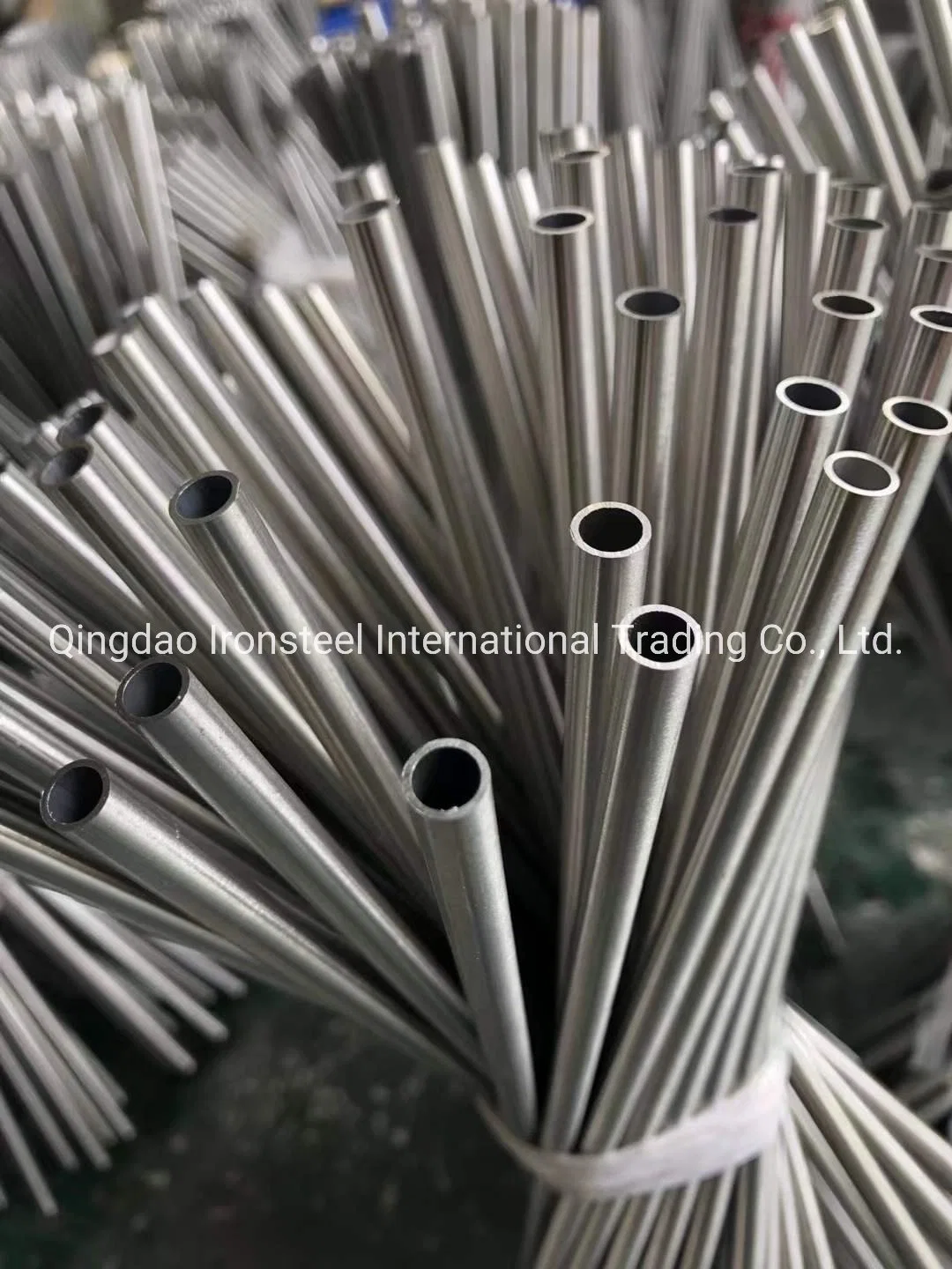 TP304 Bright Surface Welded Stainless Steel Pipe by ASTM A312