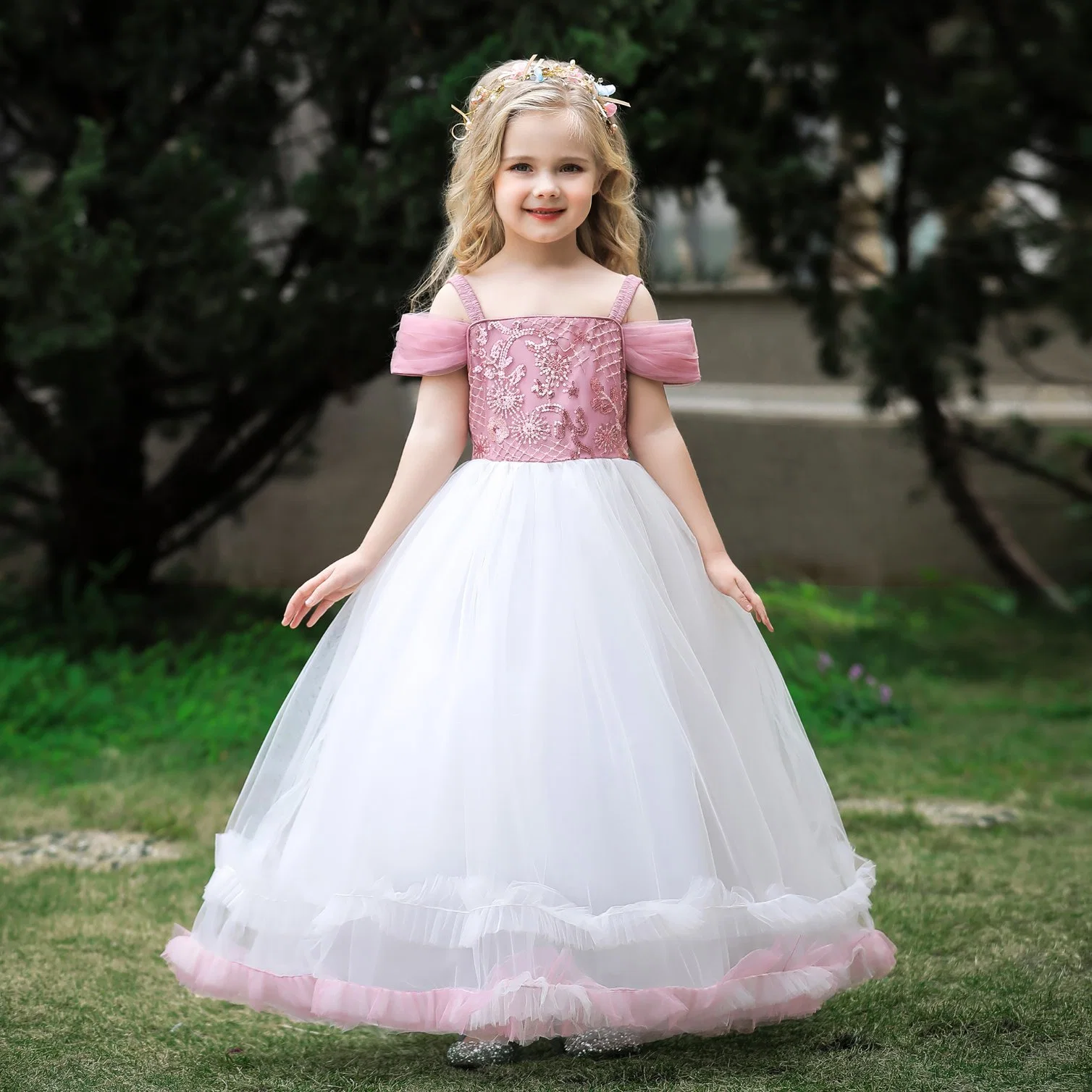 Children Apparel Baby Wear Girls Party Garment Wedding Dress Ball Gown Princess Frock Sweet Long Dress Sleeveless