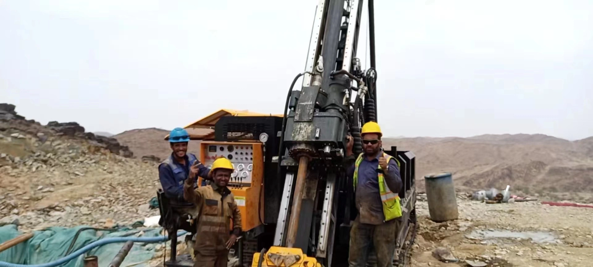 Full Hydraulic Rotary Head Diamond Wireline Mining Exploration Coring Drill Machine/Geotechnical Investigation Core Sampler Drilling Rig