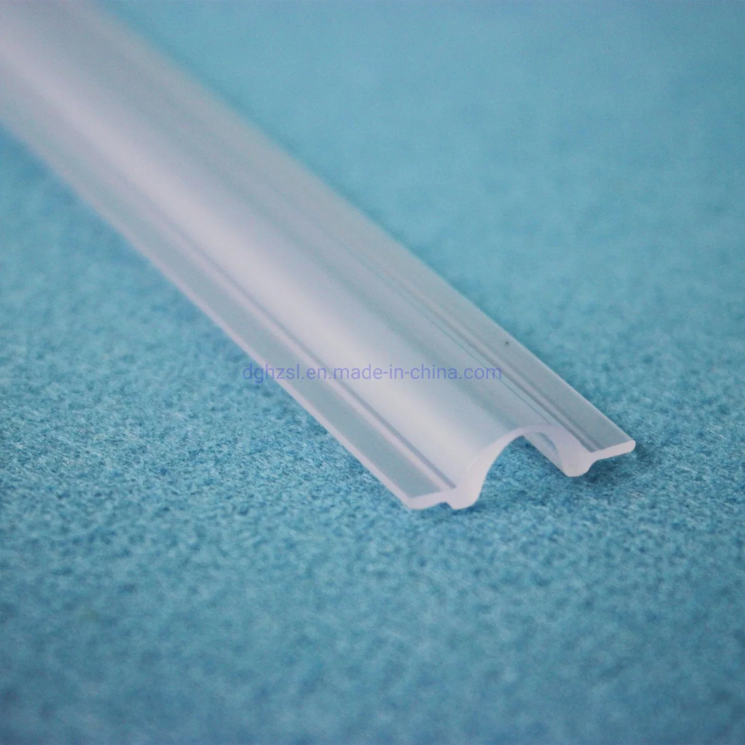 Dongguan Factory Optical PC/PMMA Extrusion Lens with Good Price