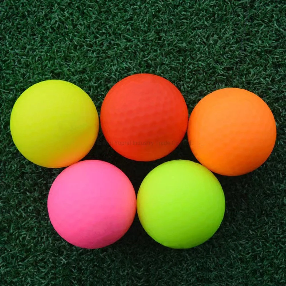 Soft de larga distancia biodegradables pelotas de golf mate colorida pelota de golf