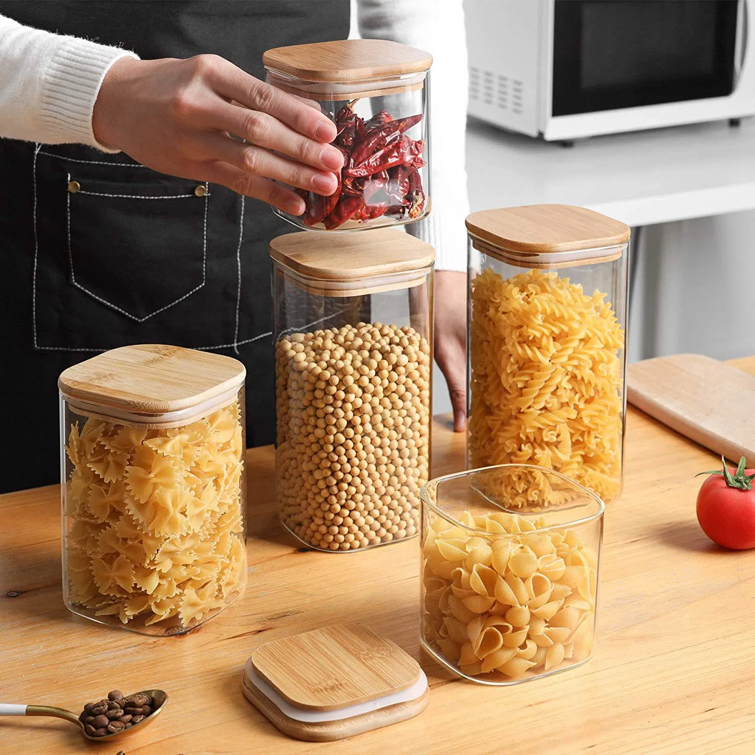 Großhandel/Lieferant Kunststoff Getreide Mehl Noodle Aufbewahrungsbox mit Bambus-Abdeckung Versiegeln Trockenfutter Container Küchenzubehör