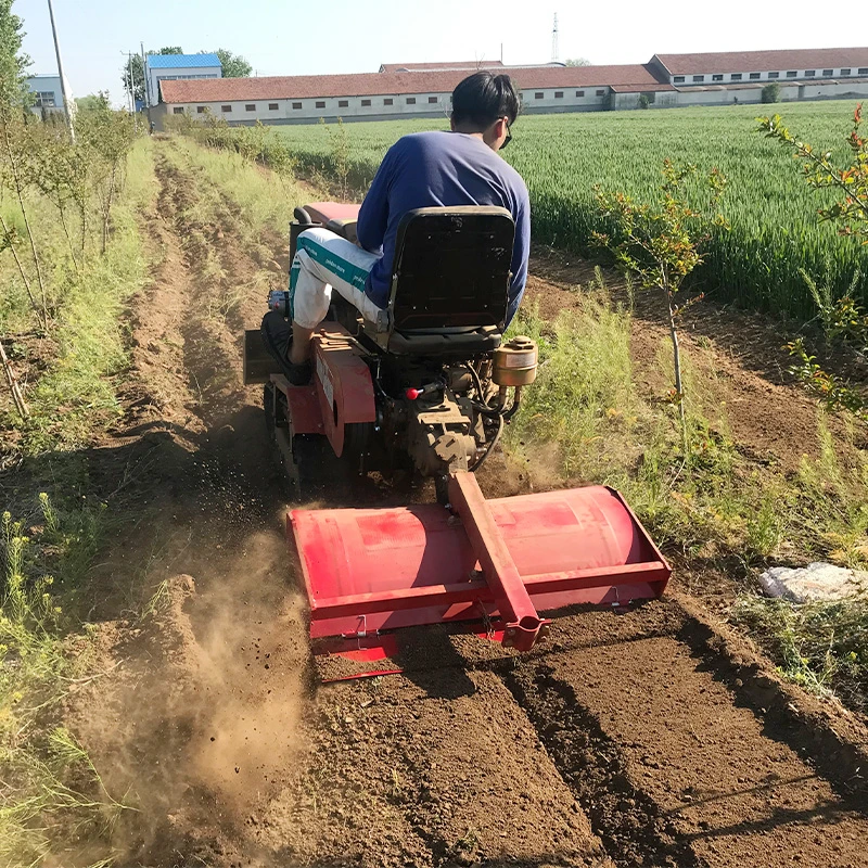 Trator Agrícola de Alta Resistência para Máquina Agrícola de Grande Porte com Potência de 25HP a 120HP.