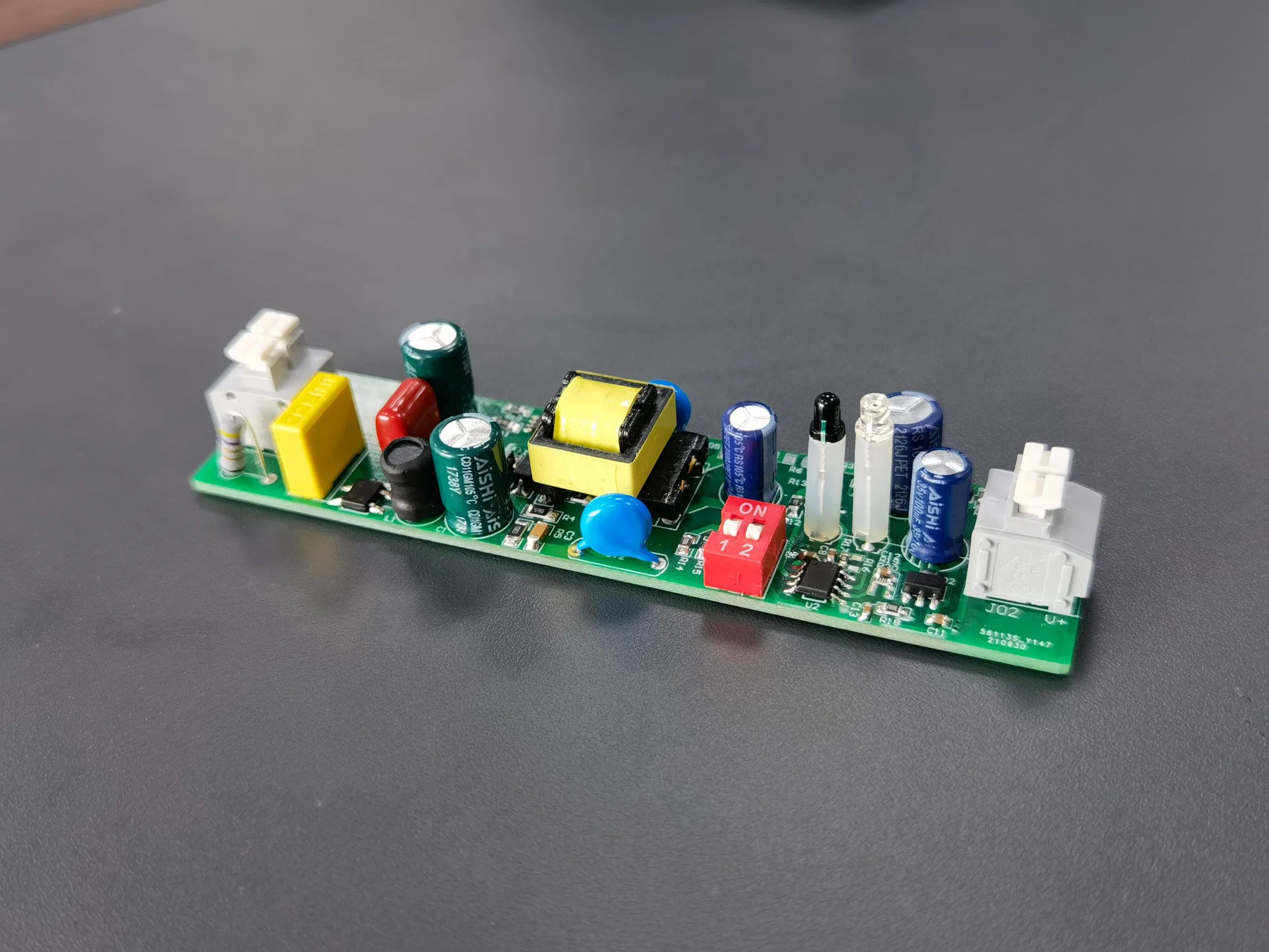 3-5W Kundenspezifischer LED-Treiber für Tag-Nachtsensor mit hohem PF UND CE/EMC/EMI