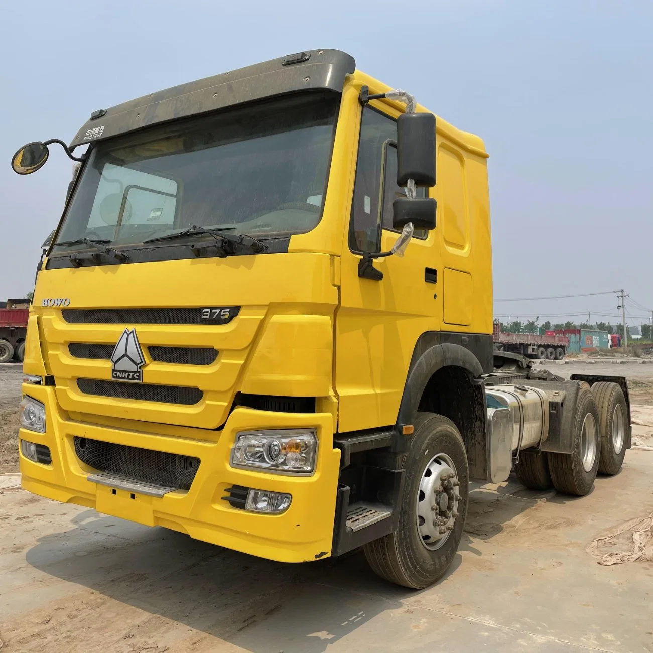 6X4 Heavy Duty Truck Head Chinese Tractors HOWO/Sinotruk/Df Top Brand on Sales