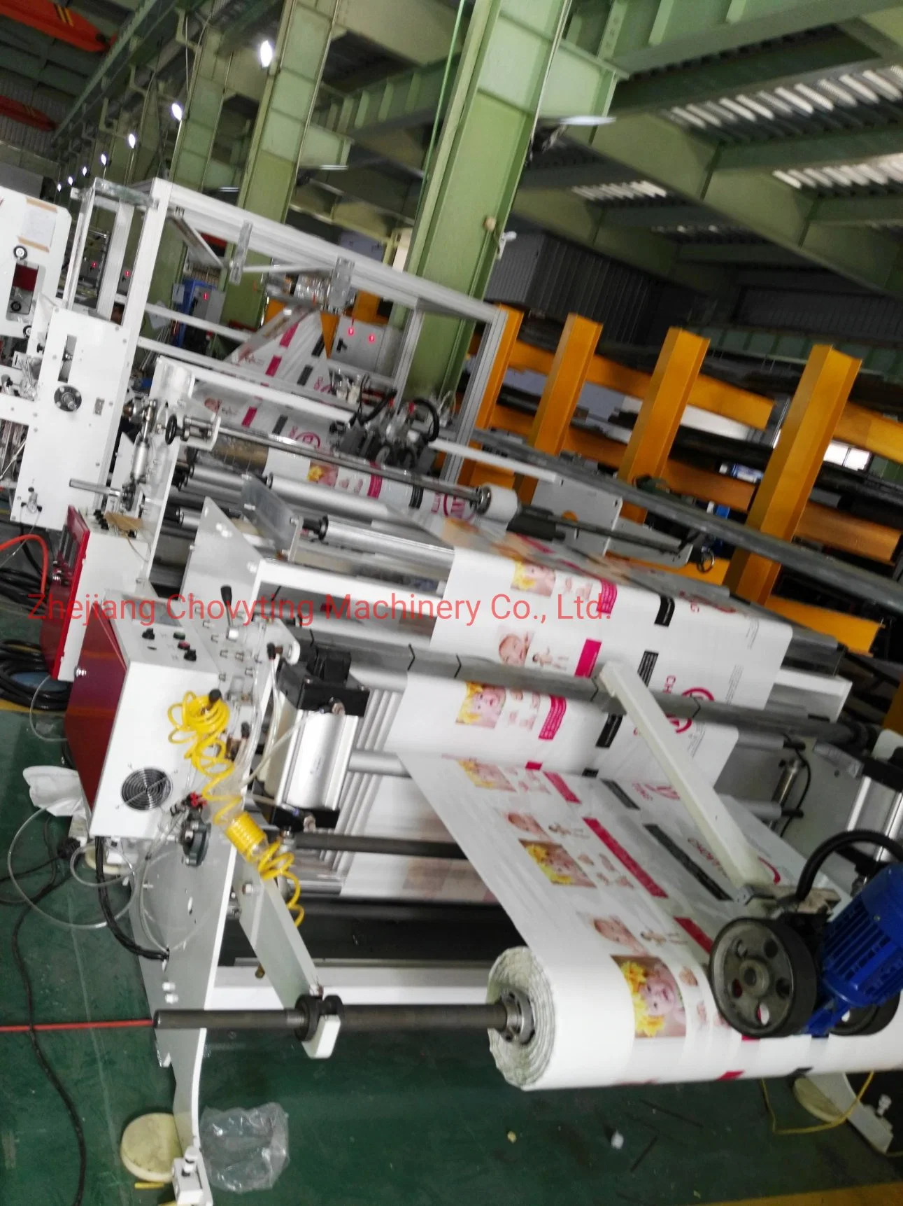 Euro Type Baby Diaper Bag Soft Loop Handle Bag Side Sealing Plastic Bag Making Machine Pakistan Factory Price
