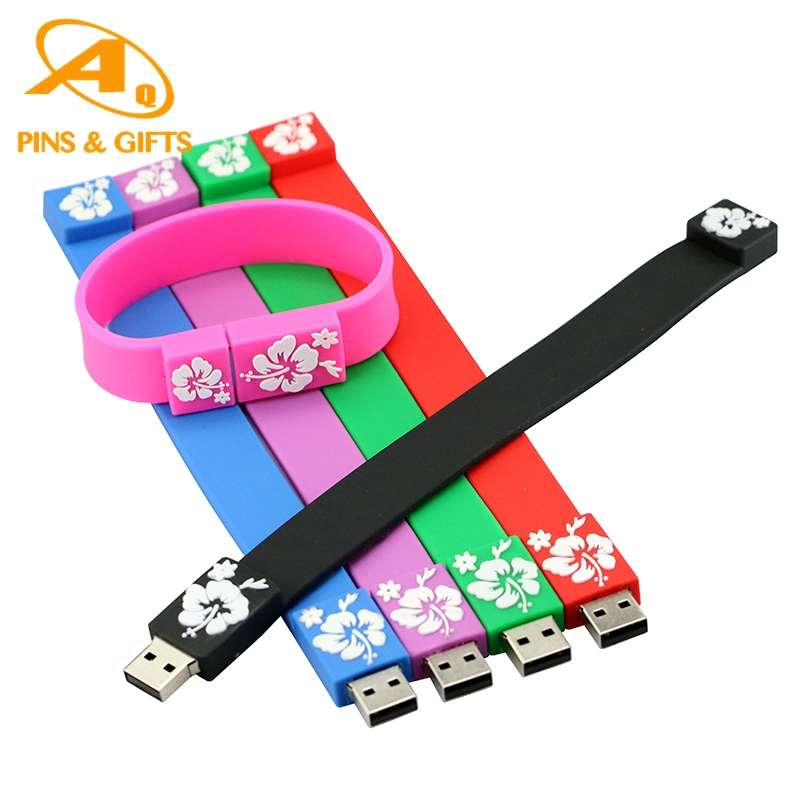 Barato RFID personalizada SNF BLE Incandesce Debossed Borracha Virgem Bofetada Beacon pulseiras banda Anime magnético da Pulseira de Silicone Unidade Flash USB bracelete