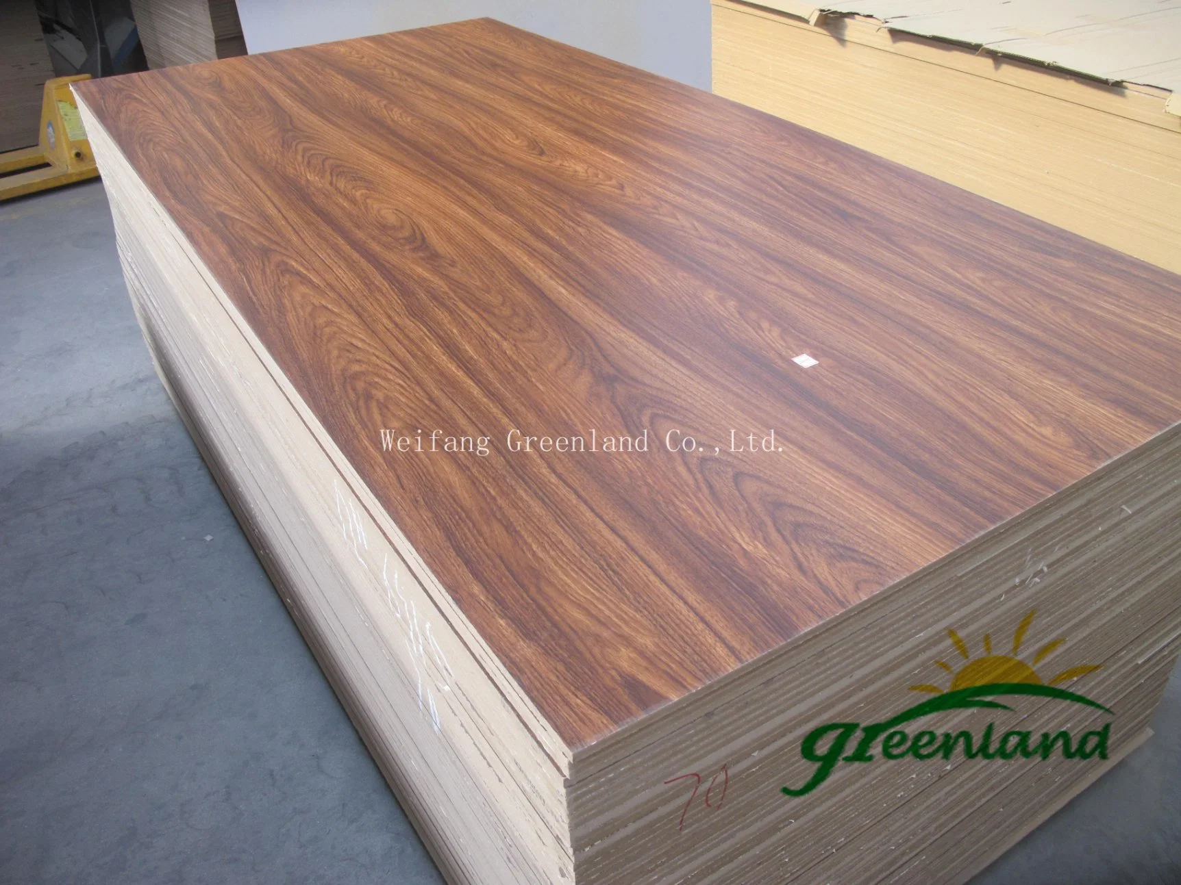 Melamine MDF/Laminated MDF Fiber Board with Embossed Film