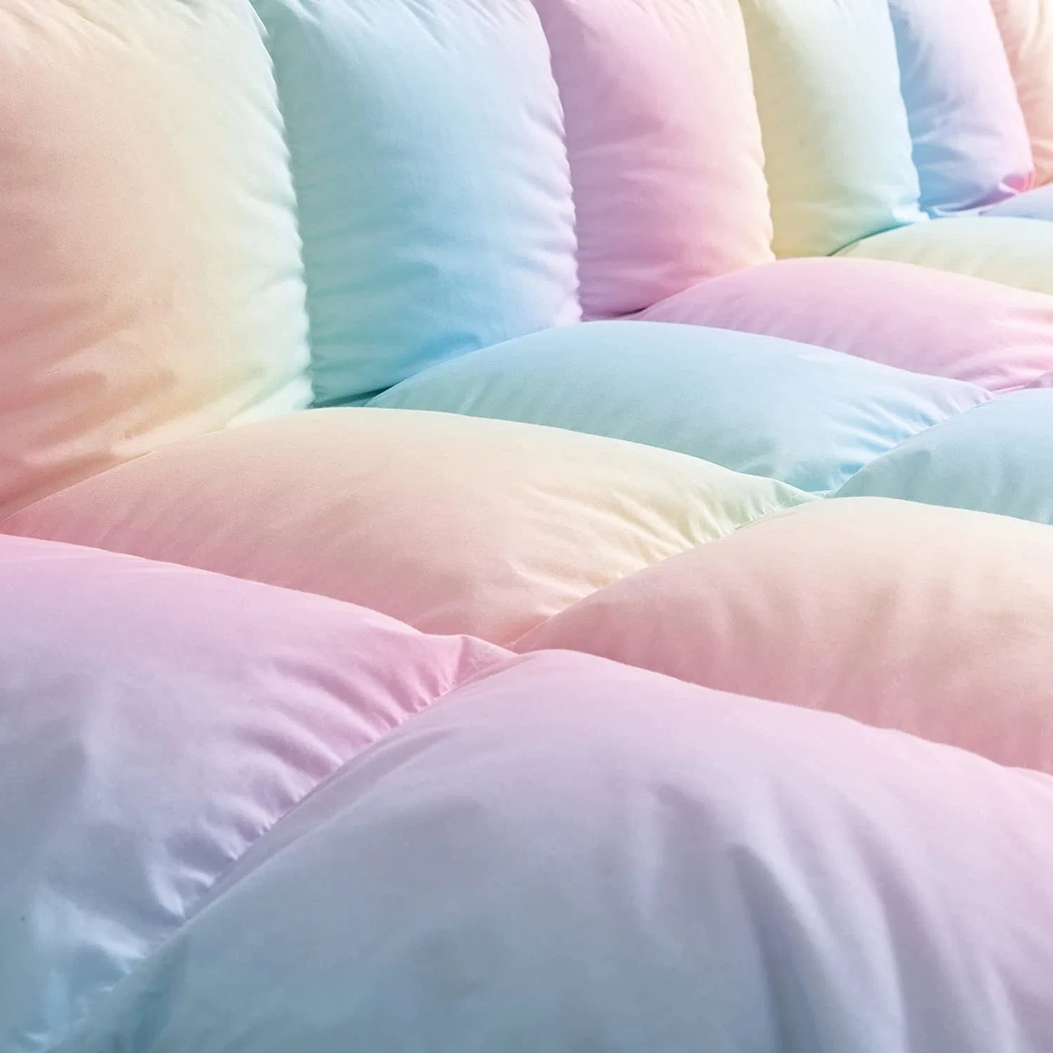 All-Season 75% Down Comforter Oversized Queen, Fluffy Duvet Insert with 8 Corner Tabs, Durable Down Proof Cotton Blended Fabric (Rainbow, 98"X98")