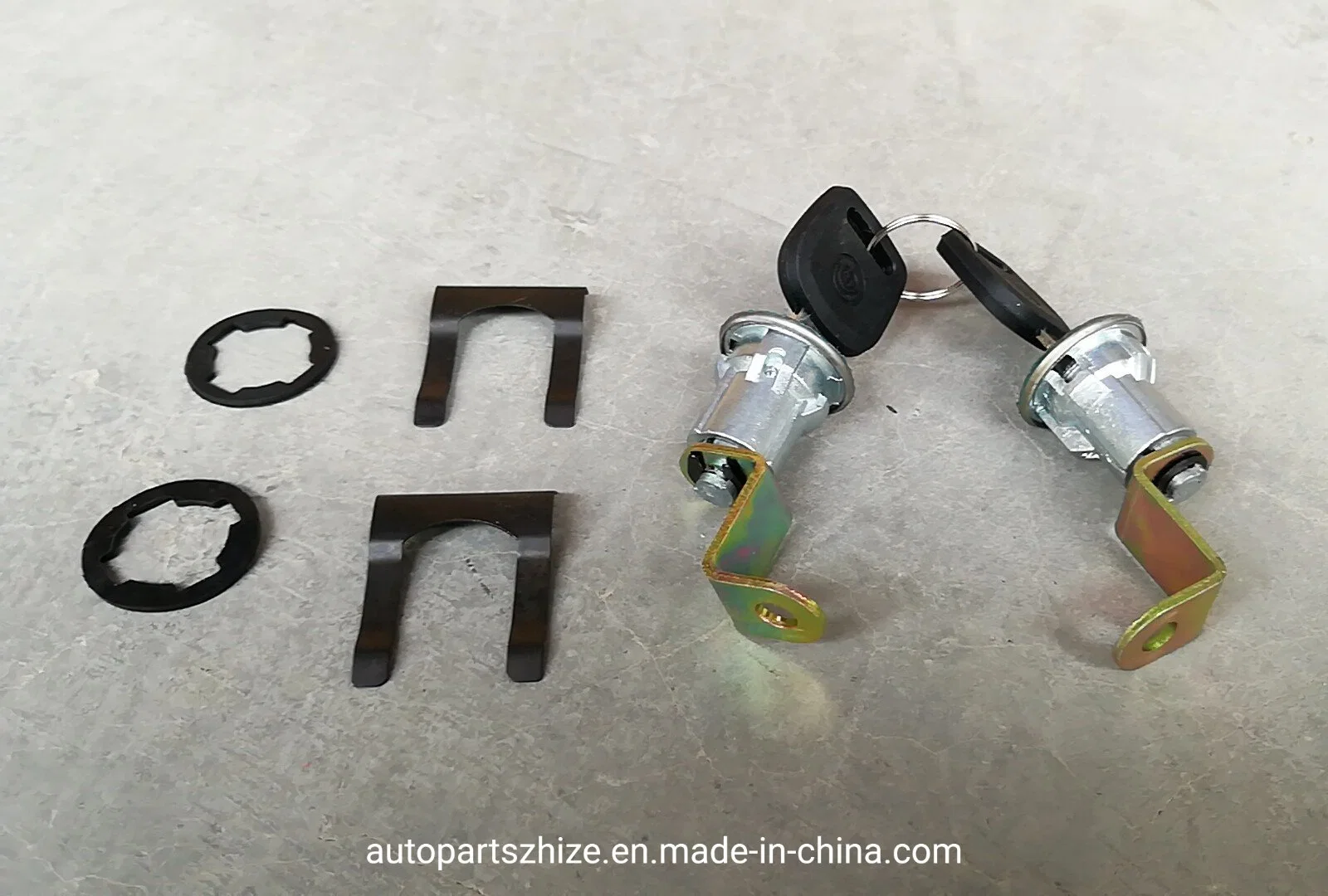 Car Door Lock Core / Key Cylinder (Foton Times YuLing wind ling) for Truck etc.