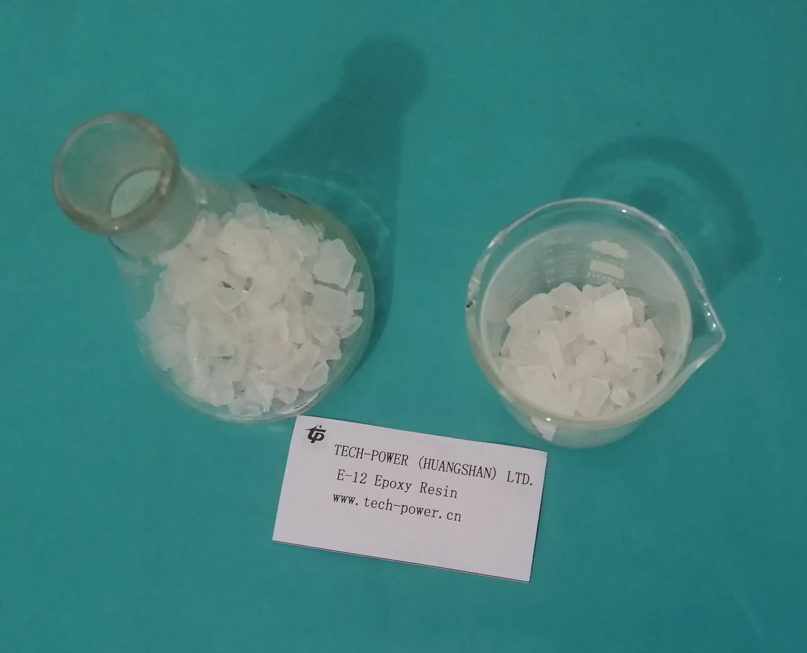 Resina de revestimento epóxi polímeros E-12, a série é BPA-tipo de resina epóxi sólido