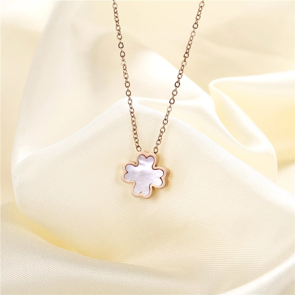 Fashion Jewelry Stainless Steel Necklace Four Leaf Clover Simple Girl Friend Necklace