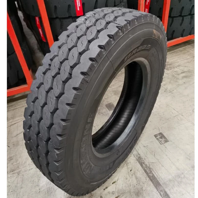 Pneus de camion semi-295/75R22.5 pneu 385/65R22.5 Comercial 11r22.5 11r24.5 en vente sur la vente directe d'usine chinoise pas utilisé le pneu