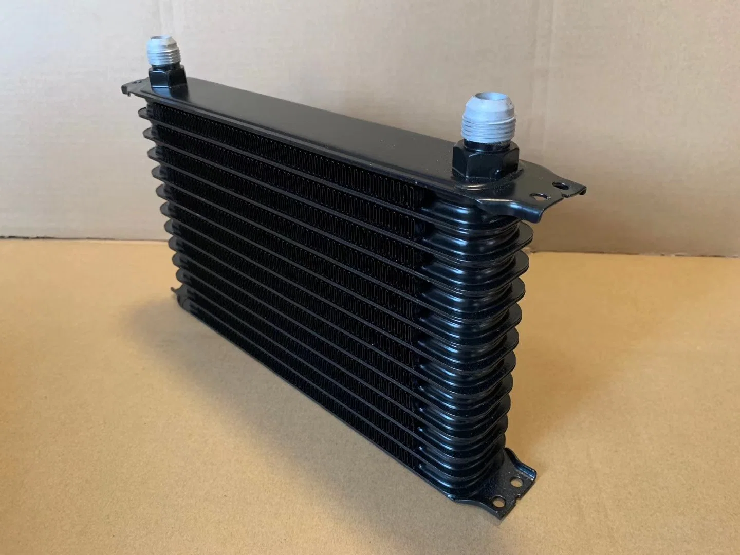 Wholesale/Supplier Car Cooling Parts Oil Cooler for Auto Car