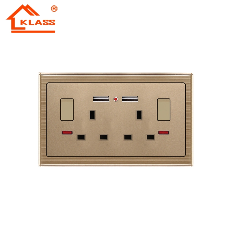 Fabrik-Ausgang einfaches Design elektrischer Wandschalter 220V 13A Buchse Mit 2-Port USB Edelstahl Material Wandschalter Startseite Verwenden