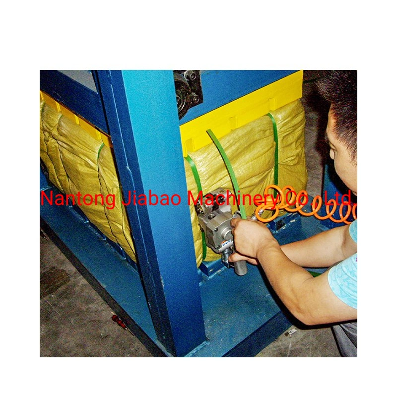 Hot Sale Best Supplier Hydraulic Vertical Packing Machine for Pressing Used Clothes/Secondhand Clothes/Textile/Rags for Garment Stores for Recycle and Resell