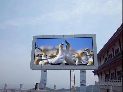 Video CE Approved Fws Cardboard Box, Wooden Carton and Fright Case Outdoor Screens LED Display