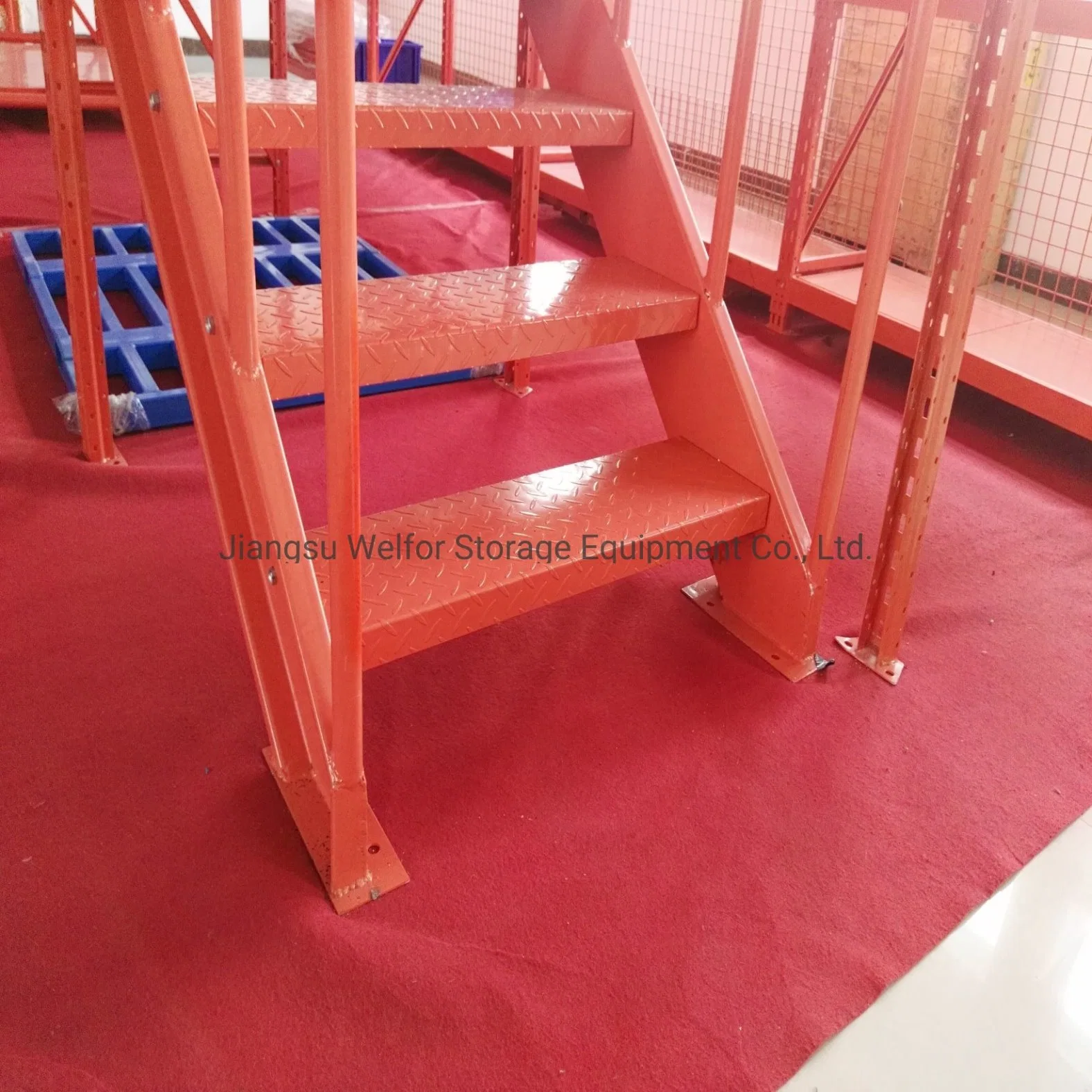 Metal Medium Duty Warehouse Racking Multi-Level Mezzanine Floor