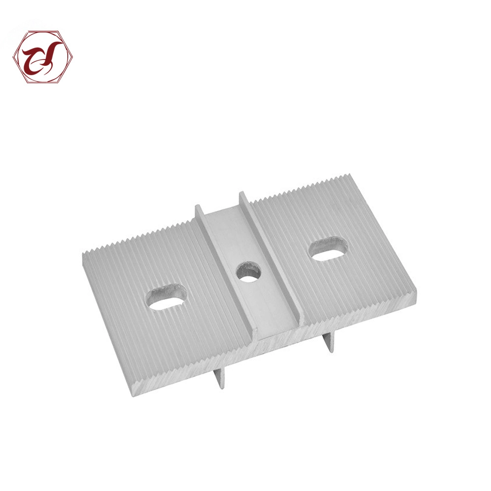 Jiaxing Sistema de Panel de la calidad de la estructura de montaje de paneles de soporte de abrazadera de metal de montaje del techo solar