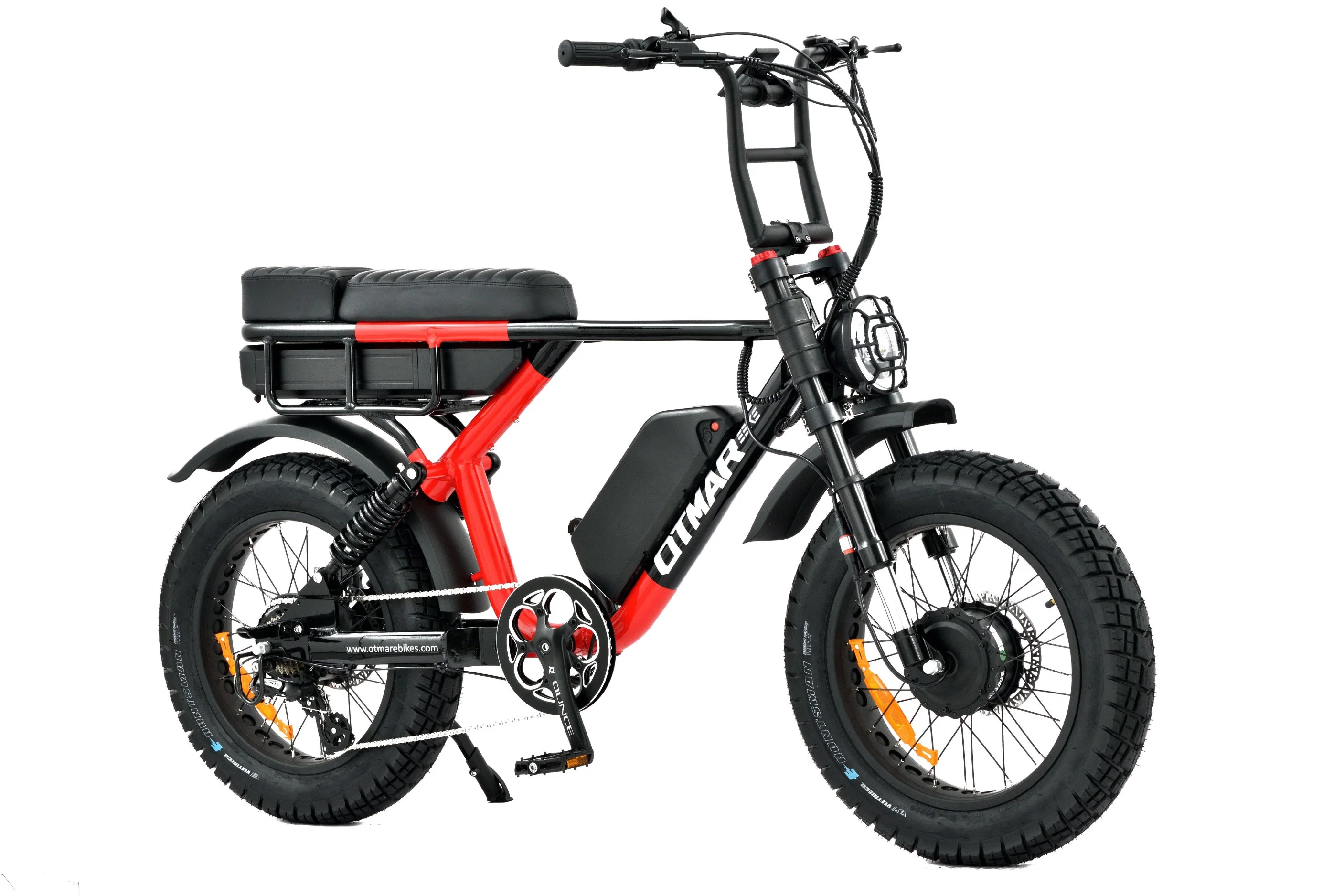 Vélo tout-terrain à double suspension avec double moteur et batterie au lithium 48V.