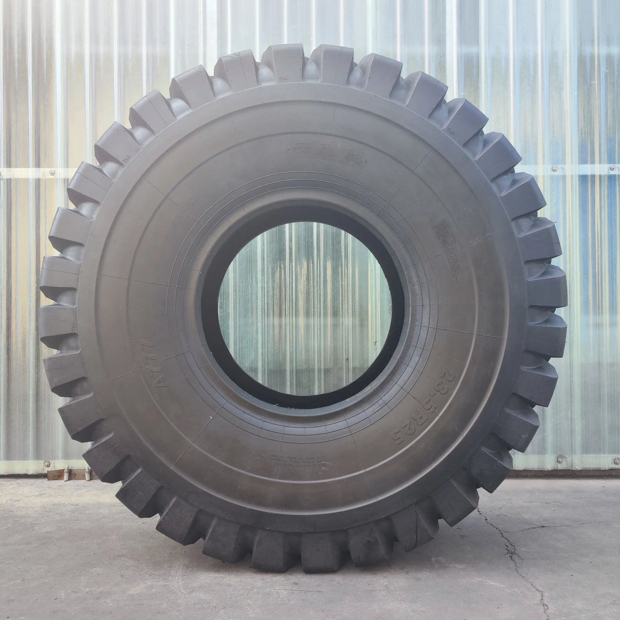 Double Horse Engineering OTR Tyres off The Road Tyre A777 20.5r25 Industrial Construction Tire Factory Low Price Forklift Loader Tire