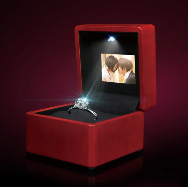 Luxury Paint Wood LED Screen Jewelry Box Music Ring Box