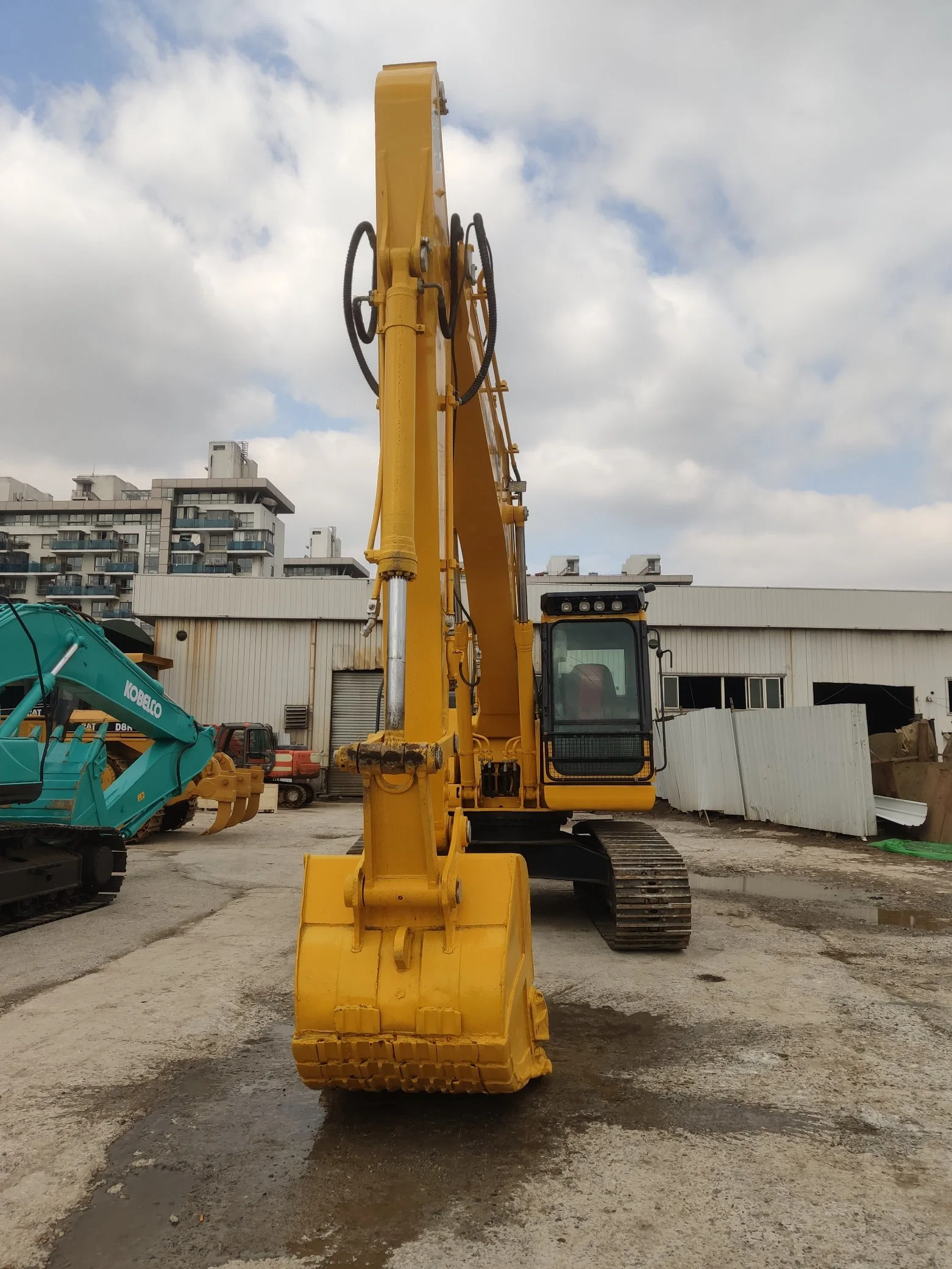 Excavadora Komatsu PC200-8 usada, segunda mano, maquinaria de construcción de 20 toneladas, equipo original de Komatsu