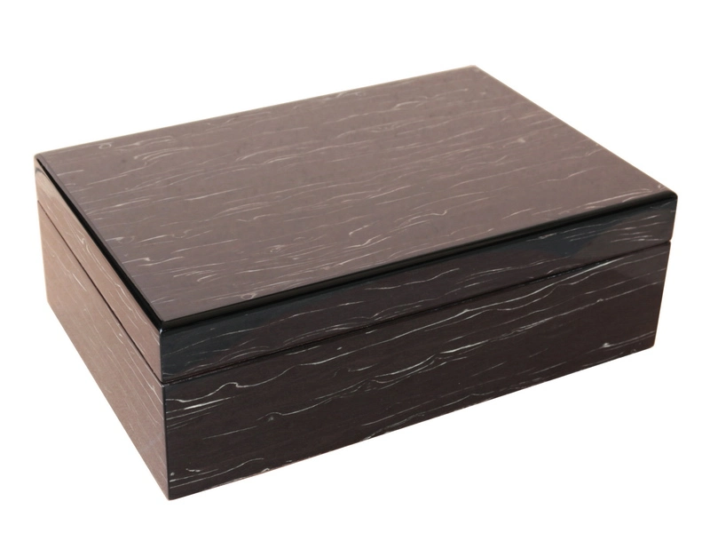 L'artisanat en bois marron finition piano Humidor Cigar Box