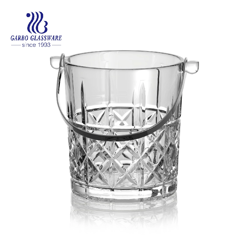 Wholesale/Supplier Glassware Clear Skull Face Whisky Ice Bucket Sets