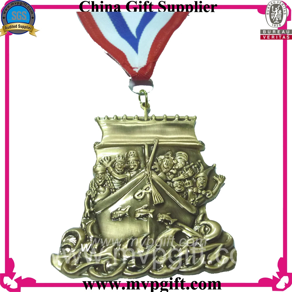 Bon marché de gros de la conception de votre propre 3D en alliage de zinc vierge Gold Award Marathon Sport Medalh métalliques personnalisées