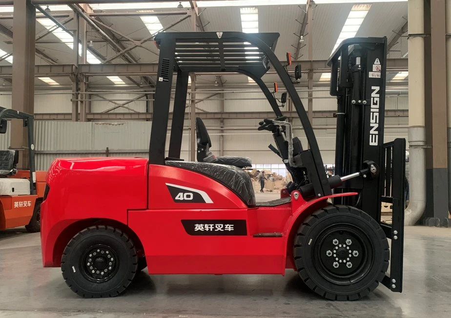 الشركة المصنعة الصينية لبيع سيارات 4T ForkLift الصناعية