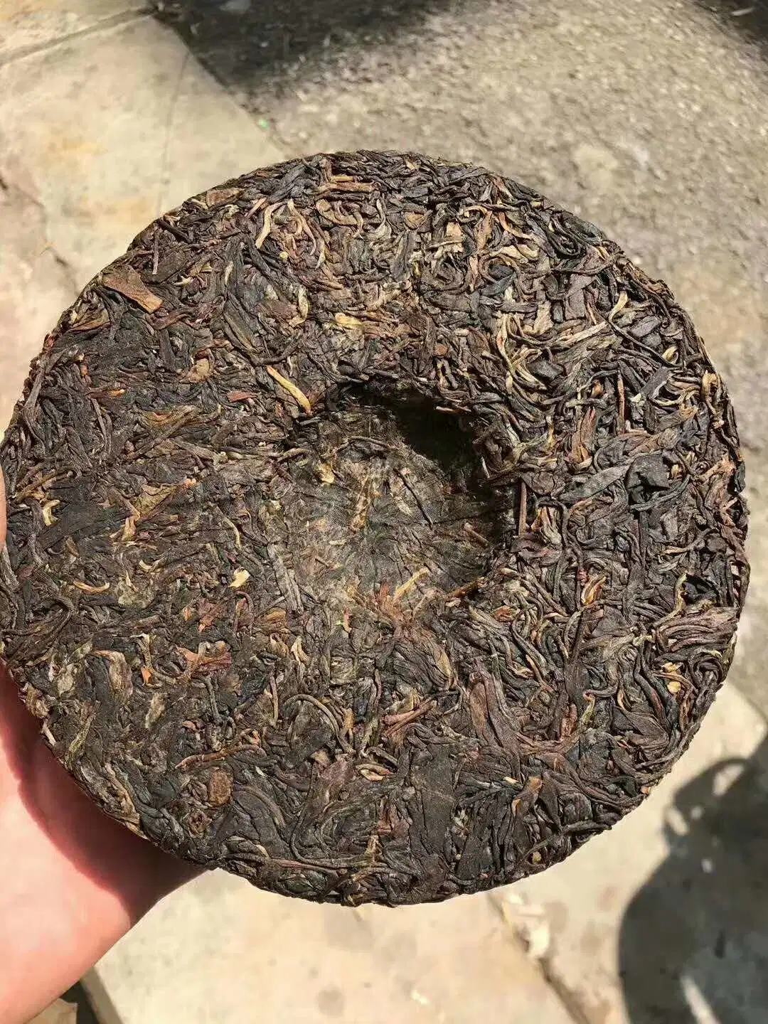 Organic Tea Yunnan Banzhang Pu'er Tea China Tea Cake