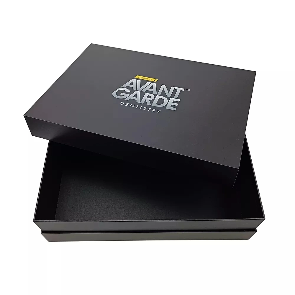 Custom Packaging Box Black Printing on The Cover Lid and Base Box Rigid Cardboard Luxury Gift Box with Logo