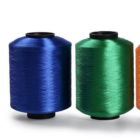 Yarn Polypropylene Yarn ذات شفافية عالية 1100d PP ذات شعيرة متعددة مصنوع من مادة البولي بروبلين للحبل