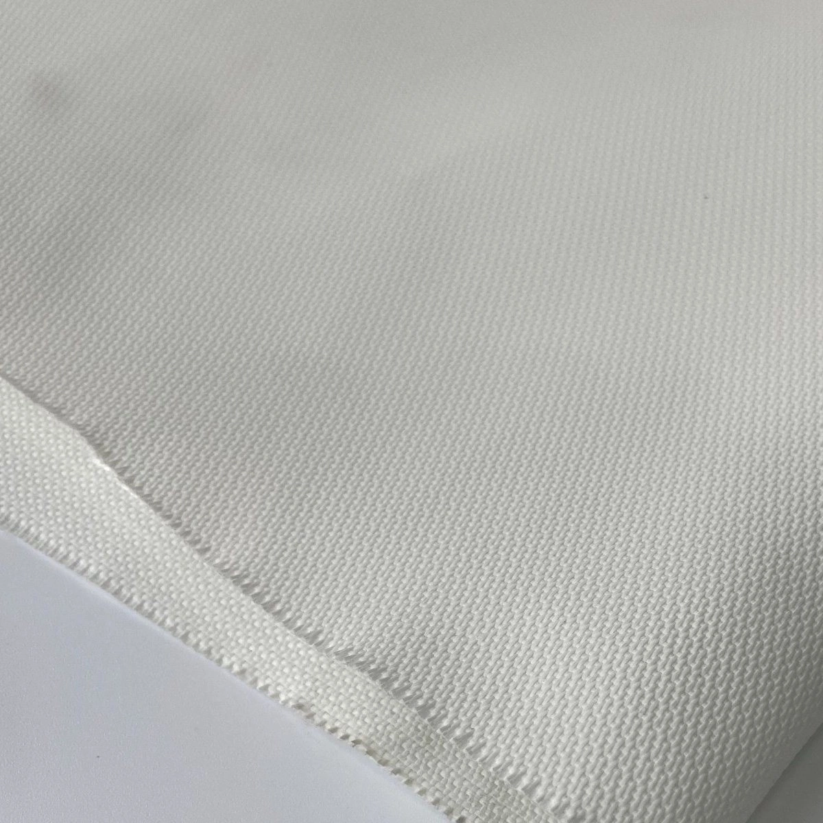 High Temp/Heat Resistant Polyurethane (PU) /Silicone Rubber/Acrylic/PVC Coated 0.2mm Fiberglass Fabric for Smoke and Fire Curtains