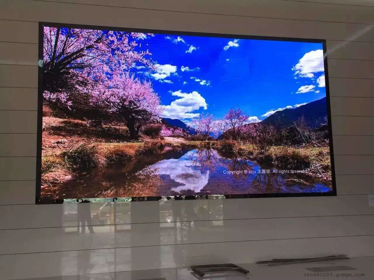 ETL interior aprobó el FWS cartón, cartón, madera Vuelos pequeña pantalla pantalla LED de alquiler de tono