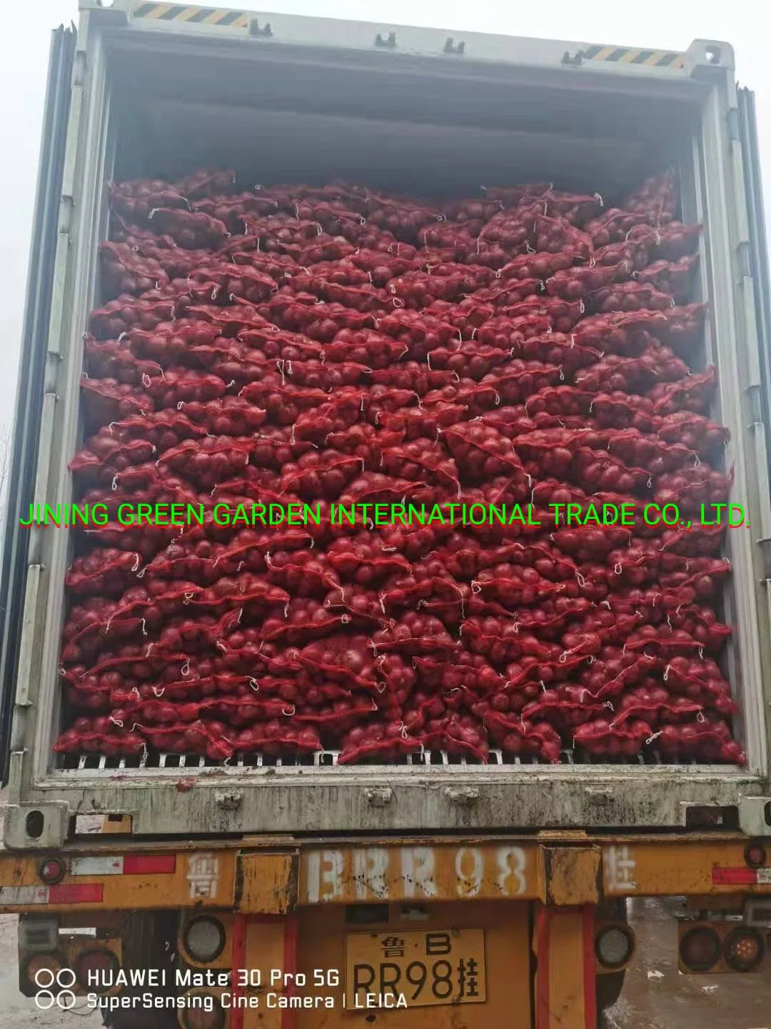 3-5, 5-8cm Onion Bulb Fresh Red Onion From China Top Quality Cheap Price Big Quantity Pack in Mesh Bag, Crop Red Onion Good Quality Good Supplier Good Service