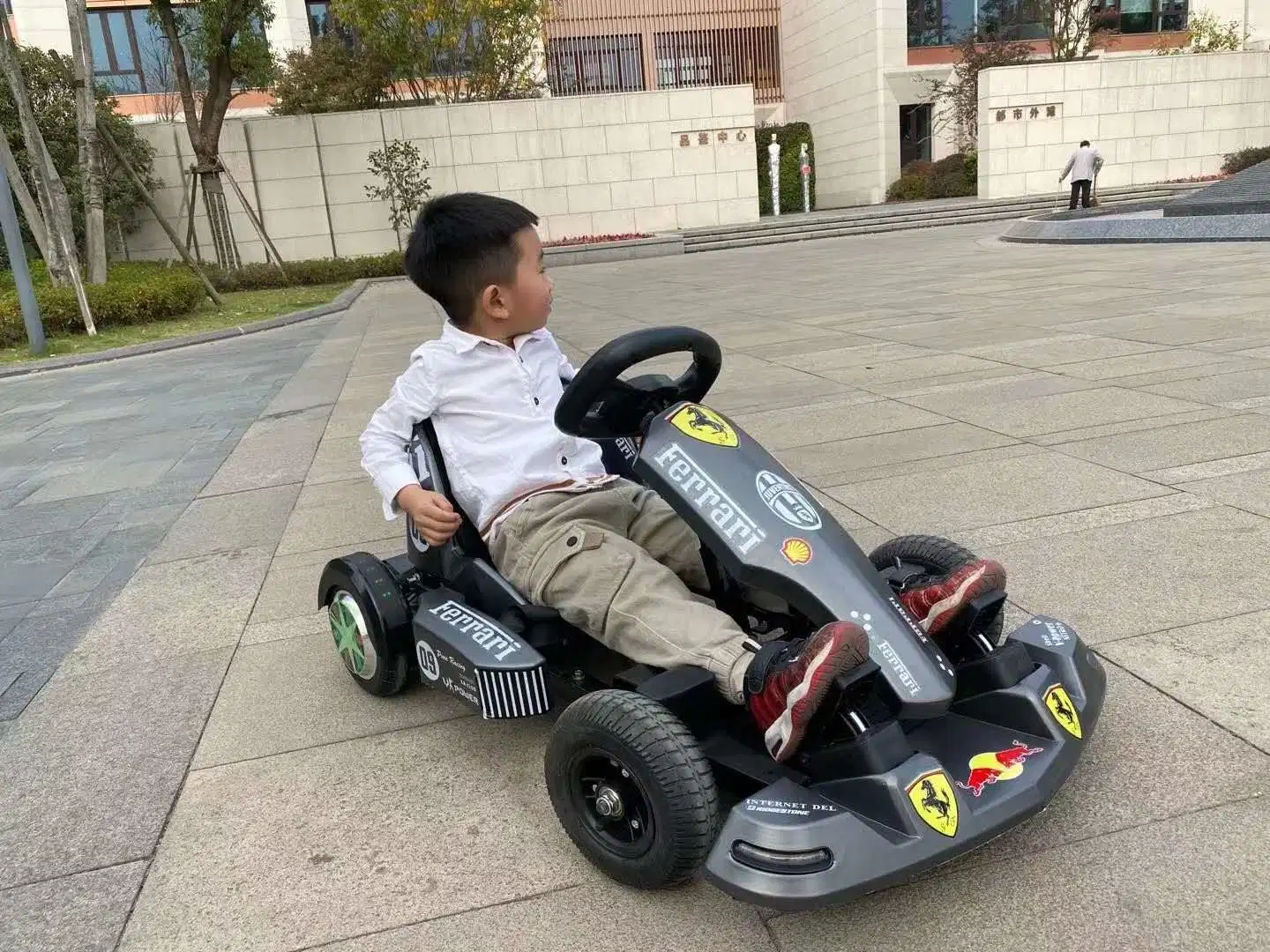 Coche de carreras para niños batería Pedal de Go Karts Mini Go Kart para niños