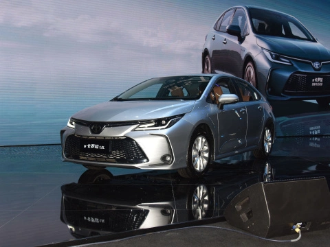 Использовал Corolla 2023 1,5 л флагман FAW Toyota - Corolla Safety Мощный и мощный автомобиль с пробегом