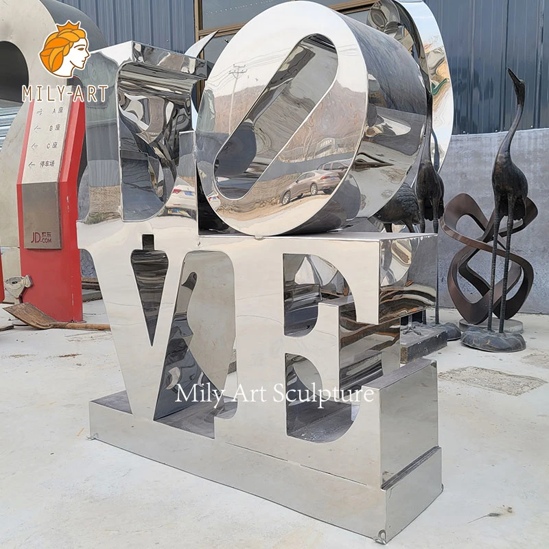 Classic High Polishing Love Sculpture Stainless Steel Outdoor Sculpture