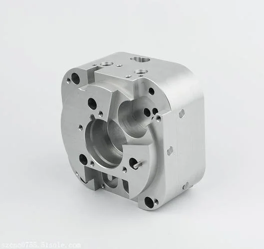 Usinage CNC personnalisé OEM tournage acier inoxydable aluminium laiton métal Pièces 5 Axis CNC Machining Services