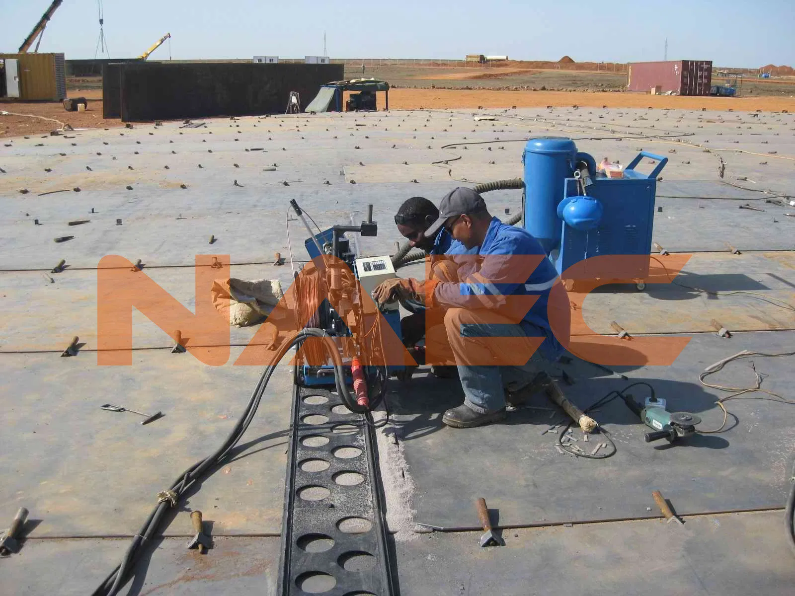 Gases de óleo do tanque de armazenamento de máquina de solda para a construção do tanque (cadeia SEFG/AGW)