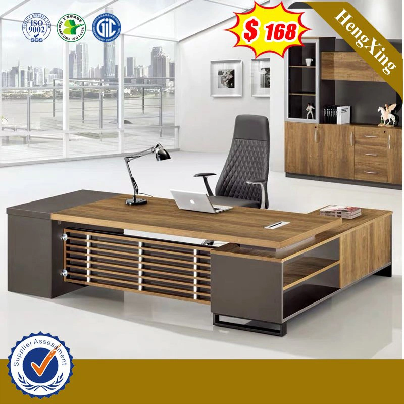 Shunde High Quality Competitive Price Director Executive Desk CEO Office Furniture (HX-8N0475)