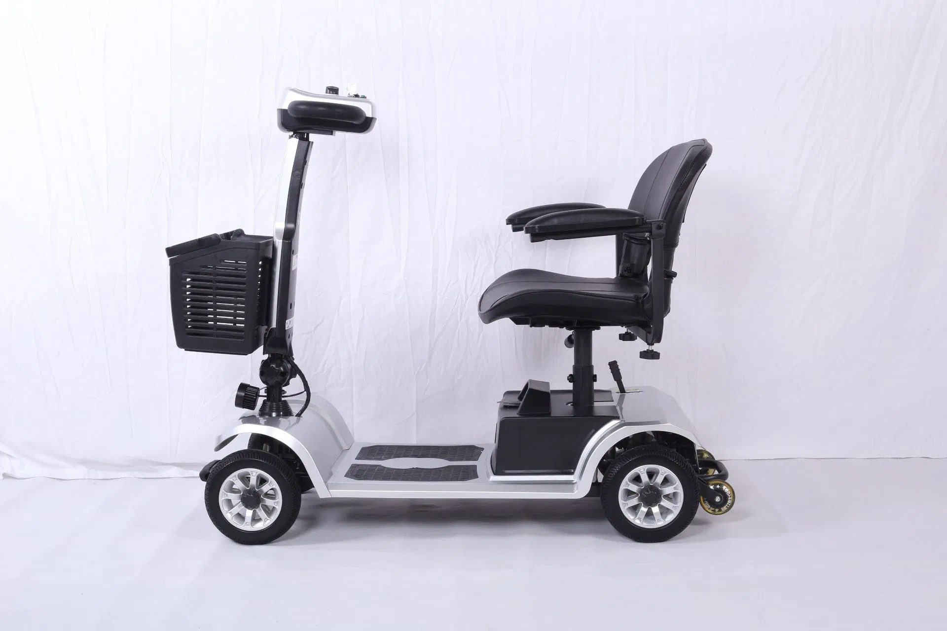 Hot 6-8h 201-500W Handicap Nanjing Jin Electric Vehicle Parts Disabled Mobility Scooter