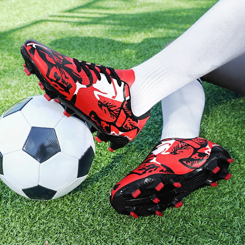 Factory Wholesale/Supplier Custom TPU Football Boots Soccer Shoe Shoes Kids Outdoor